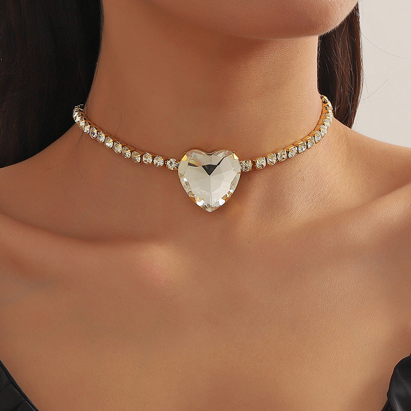 35Ct White Sapphire Heart Cut Necklace