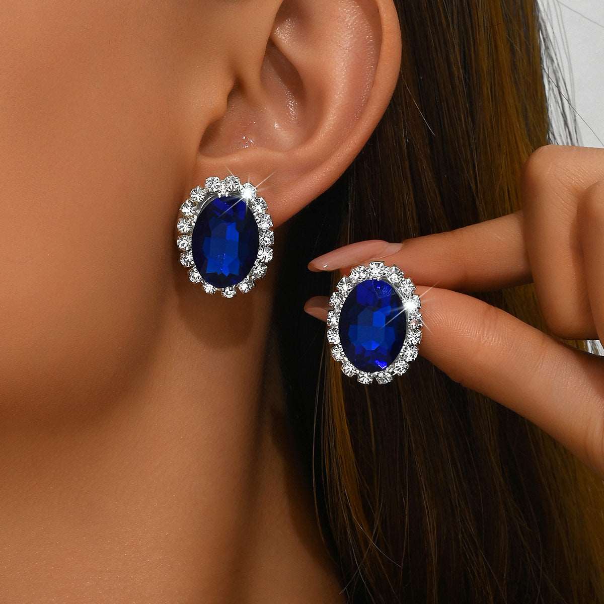 14Ct Green&Blue Sapphire Baguette Cut Stud Earrings