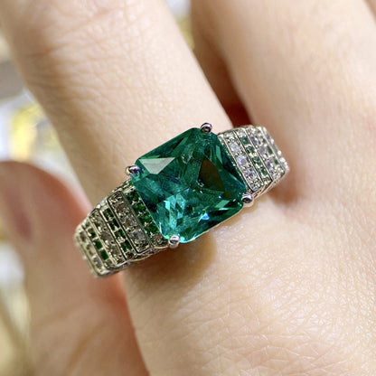 8Ct Green Sapphire Asscher Cut Engaement Ring