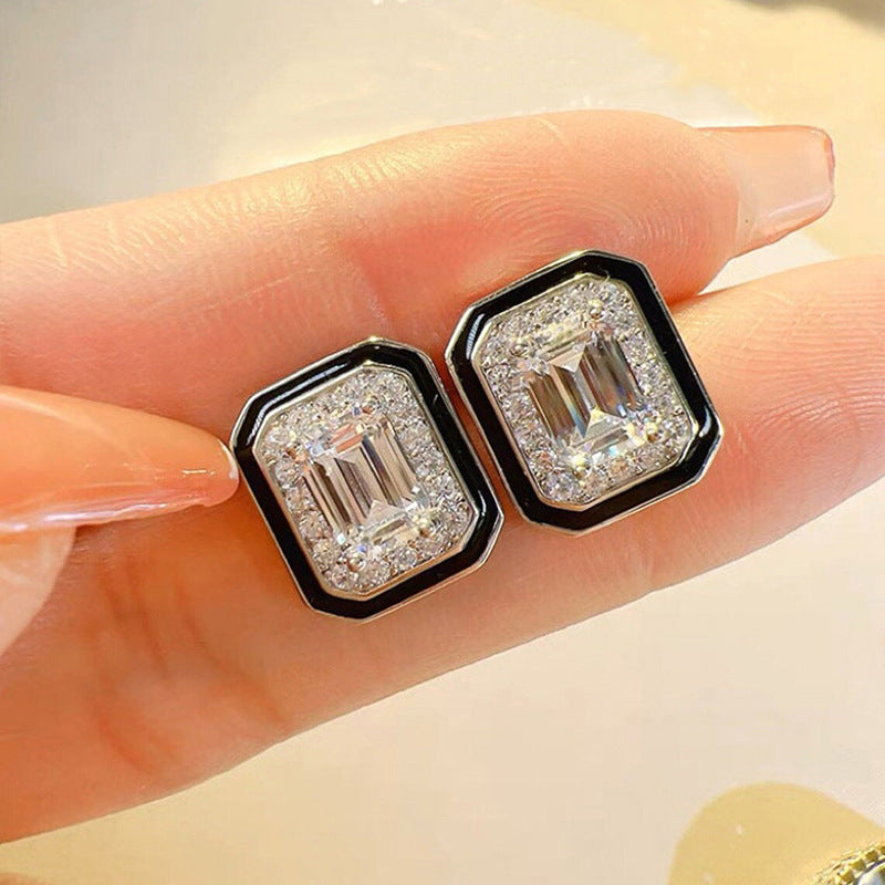 8Ct White Sapphire Baguette Cut Stud Earrings