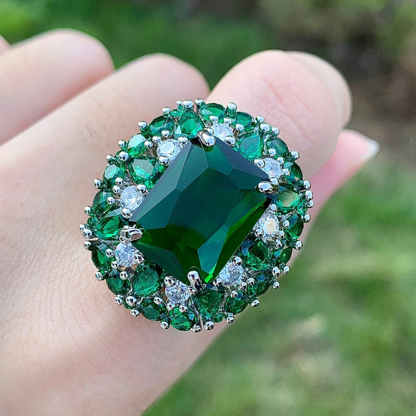 14Ct Green Sapphire Baguette Cut  Ring