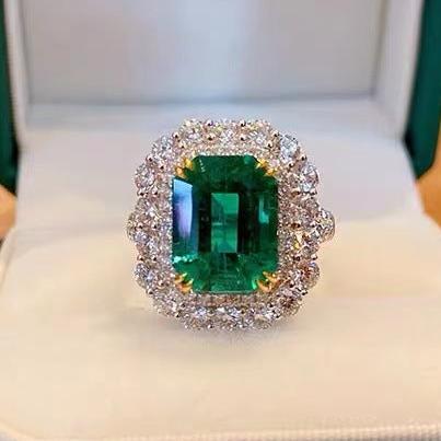 12Ct Green Sapphire Baguette Cut Engaement Ring