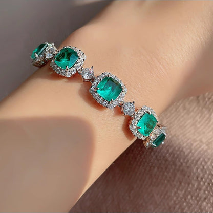 18Ct Green Sapphire Cushion Cut Bracelet