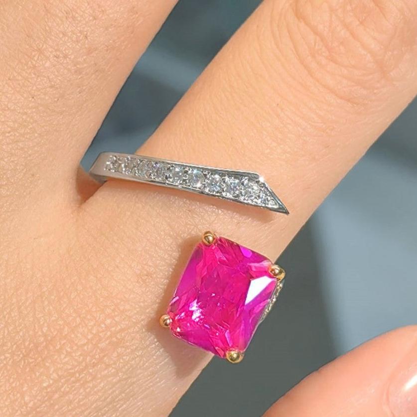 10Ct Pink Sapphire Baguette Cut Engaement Ring