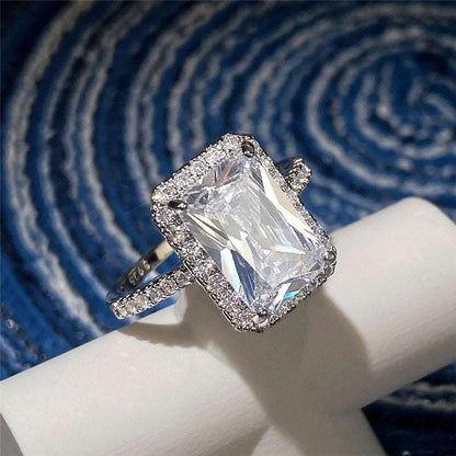 10Ct White Sapphire Baguette Cut Ring