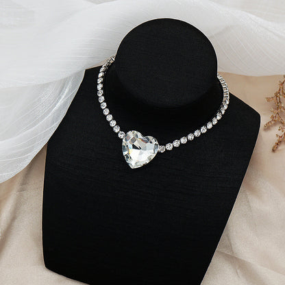 35Ct White Sapphire Heart Cut Necklace