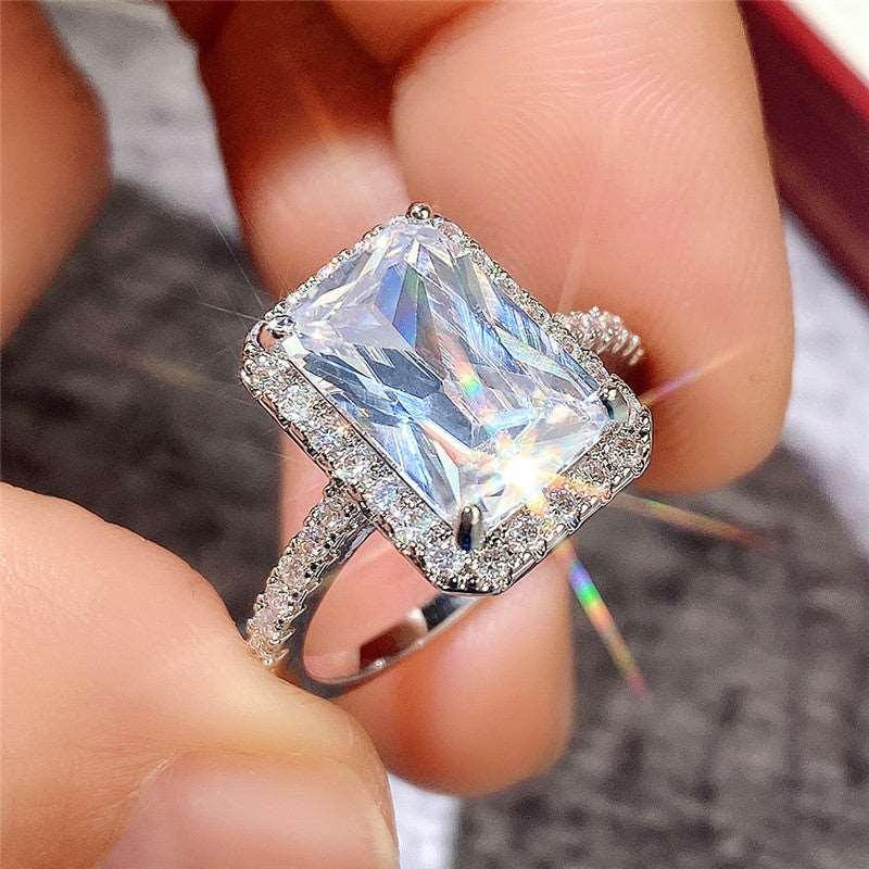 10Ct White Sapphire Baguette Cut Ring