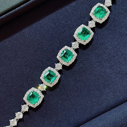 18Ct Green Sapphire Cushion Cut Bracelet