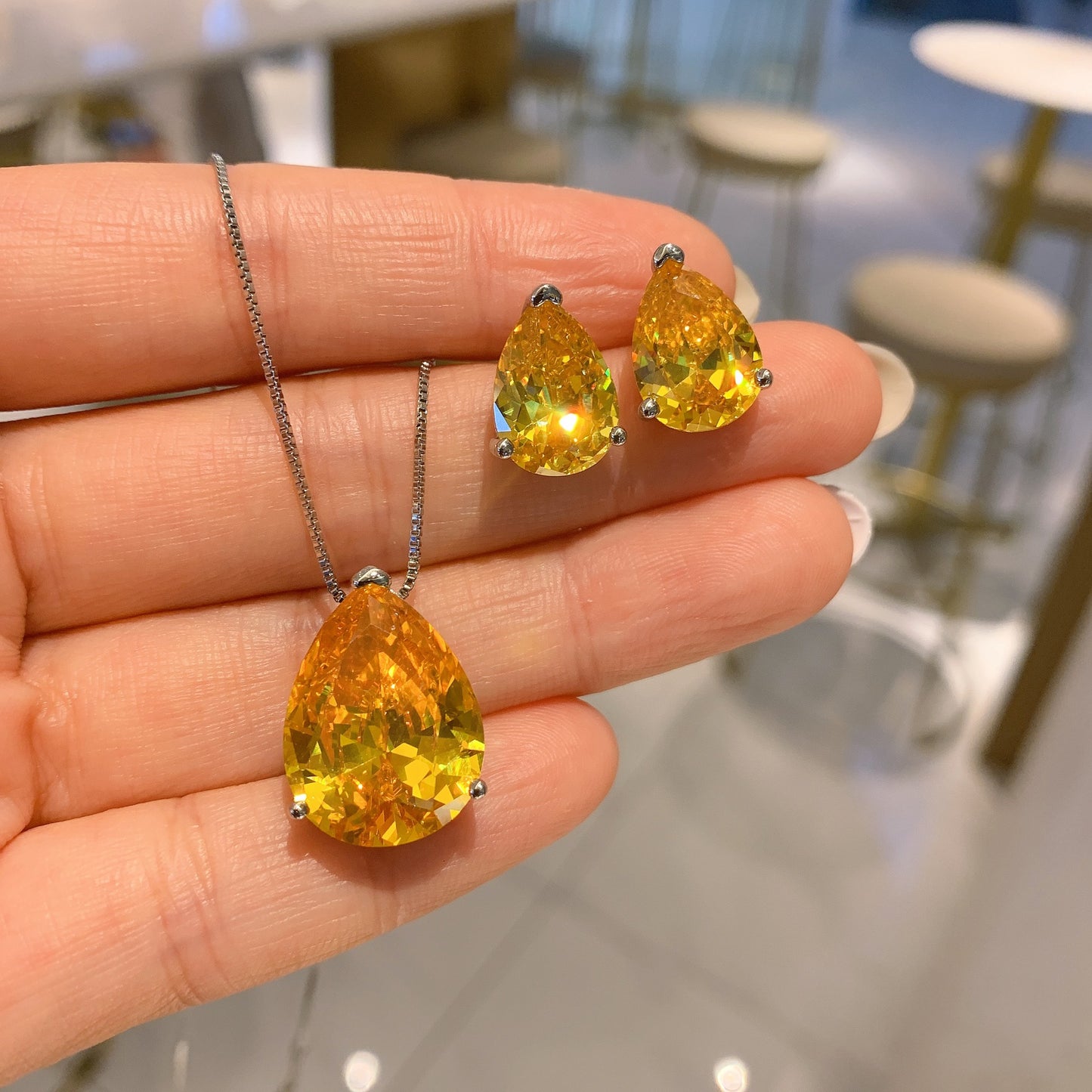 Yellow Sapphire Pear Cut Jewelry Set