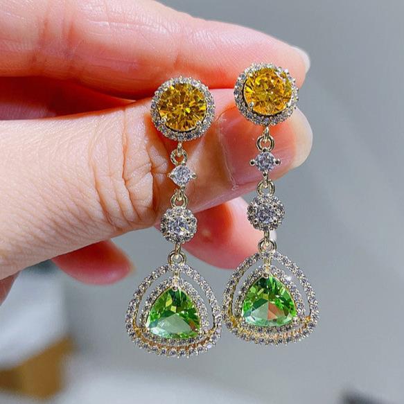 14Ct Yellow&Green Sapphire Triangular Cut Drop Earrings