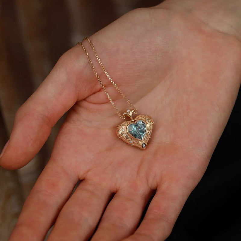 8Ct Blue Sapphire Heart Cut Necklace