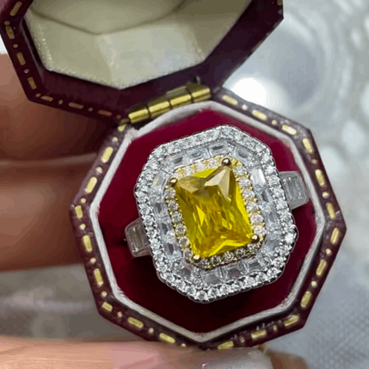 10Ct Yellow Sapphire Baguette Cut Ring