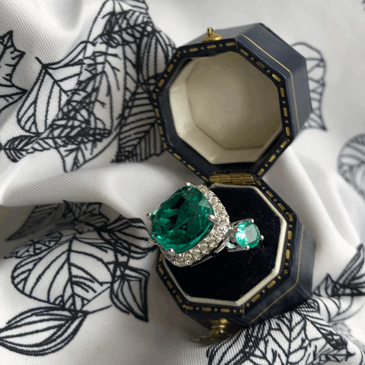 12Ct Green Sapphire Cushion Cut Ring