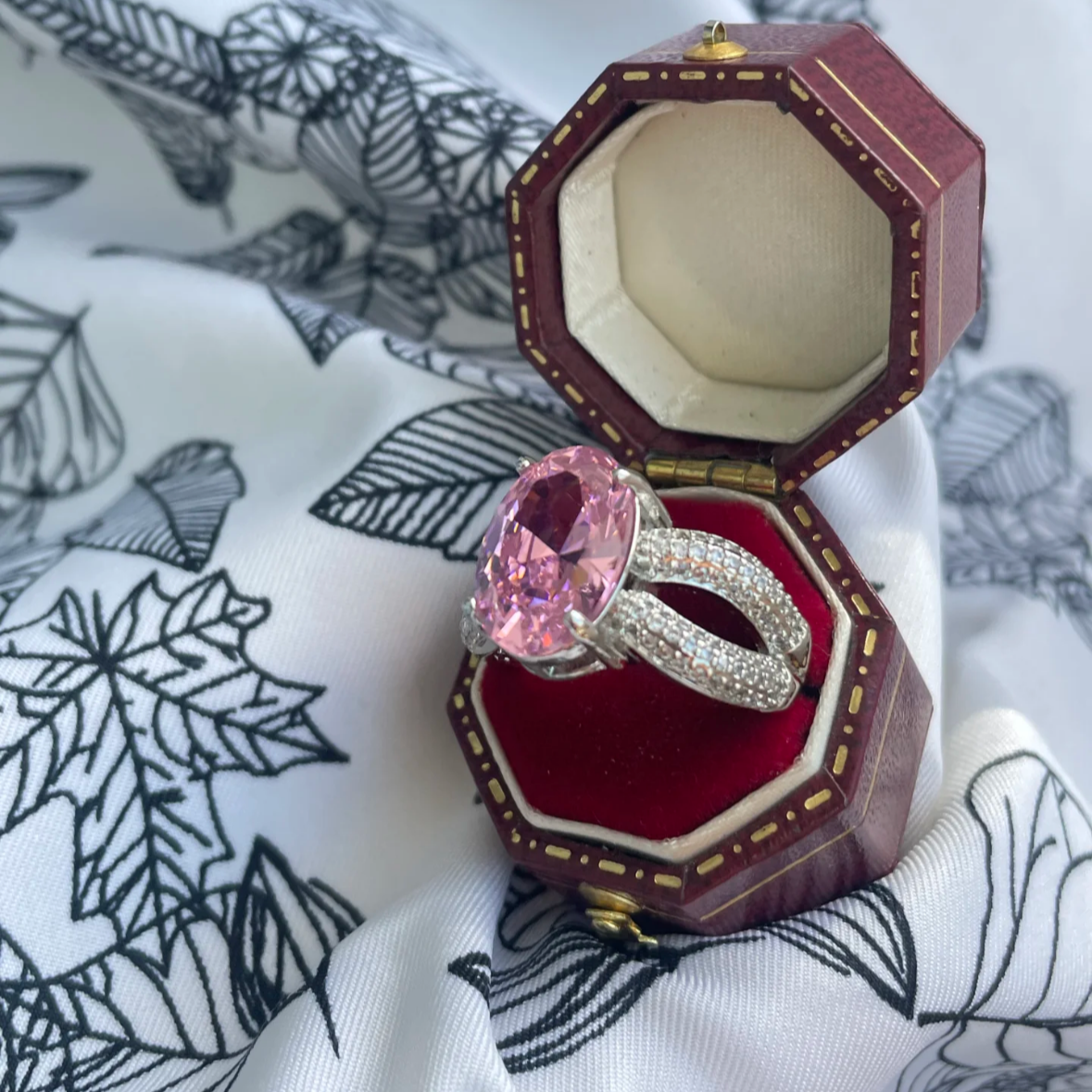 6Ct Pink Sapphire Round Cut Ring