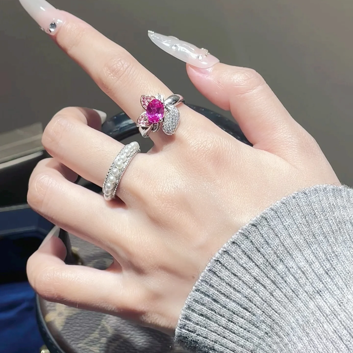 8Ct Pink Sapphire Oval Cut Engaement Ring