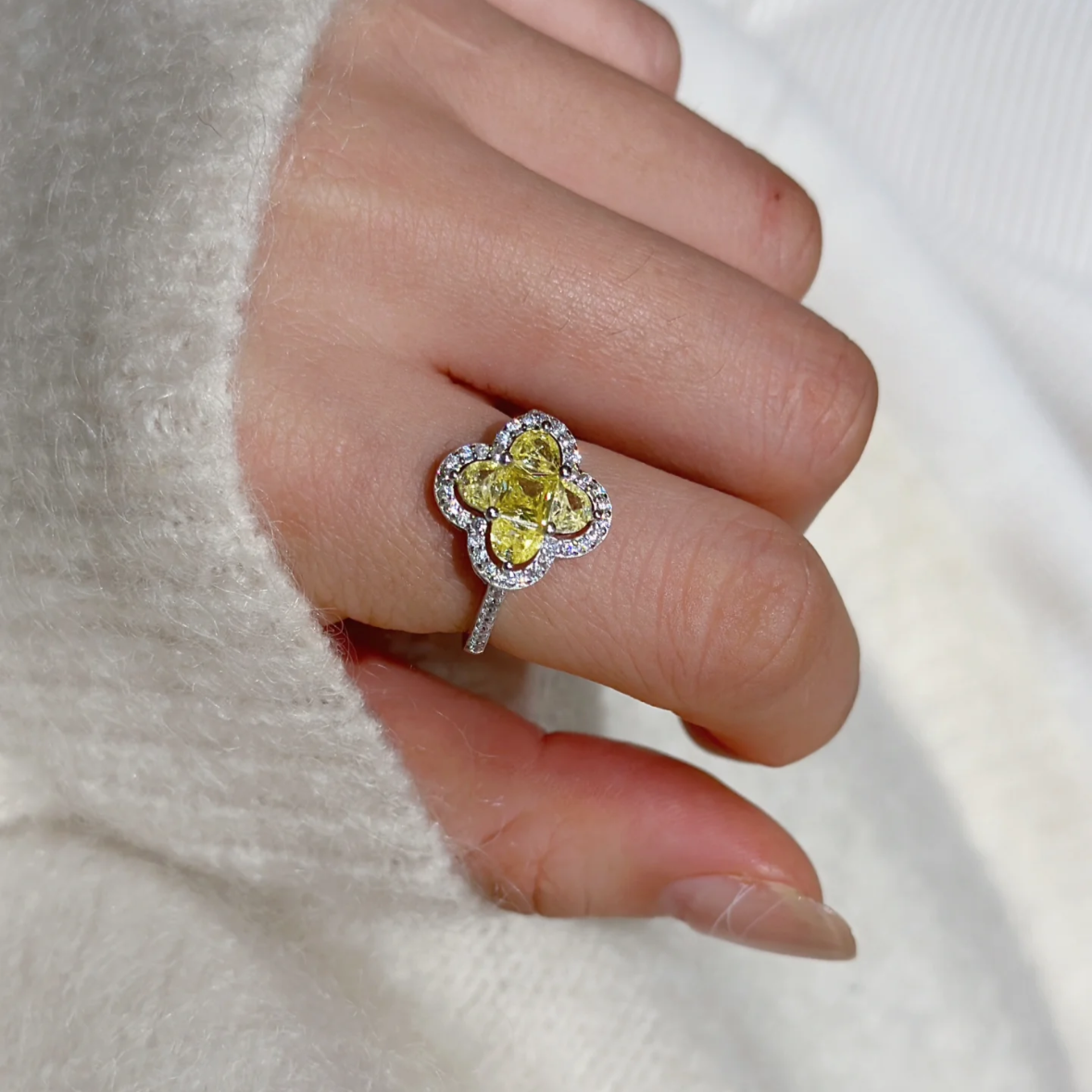 8Ct Yellow Sapphire Asscher Cut Engaement Ring