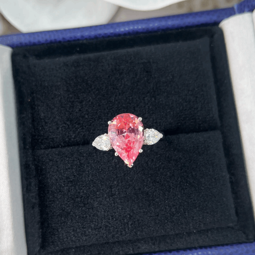 10Ct Pink Sapphire Pear Cut Engaement Ring