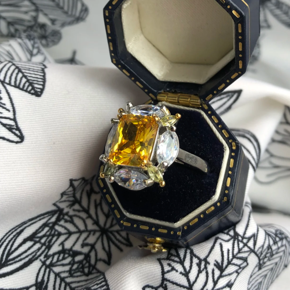 8Ct Yellow Sapphire Baguette Cut Ring