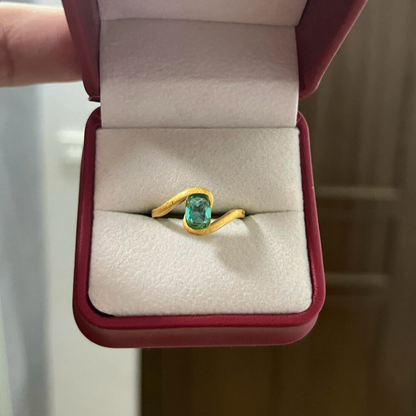 7Ct Green Sapphire Oval Cut Ring