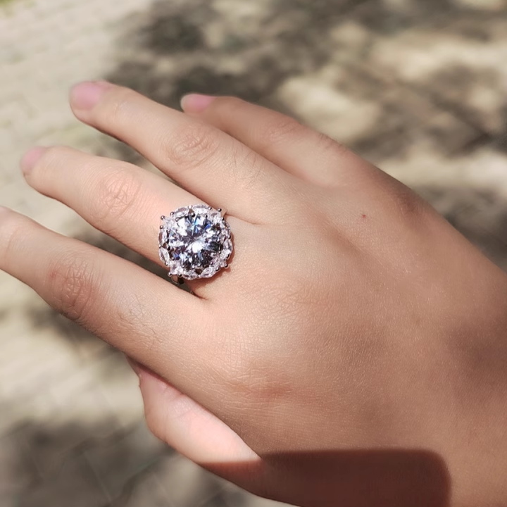 10Ct White Sapphire Round Cut Ring