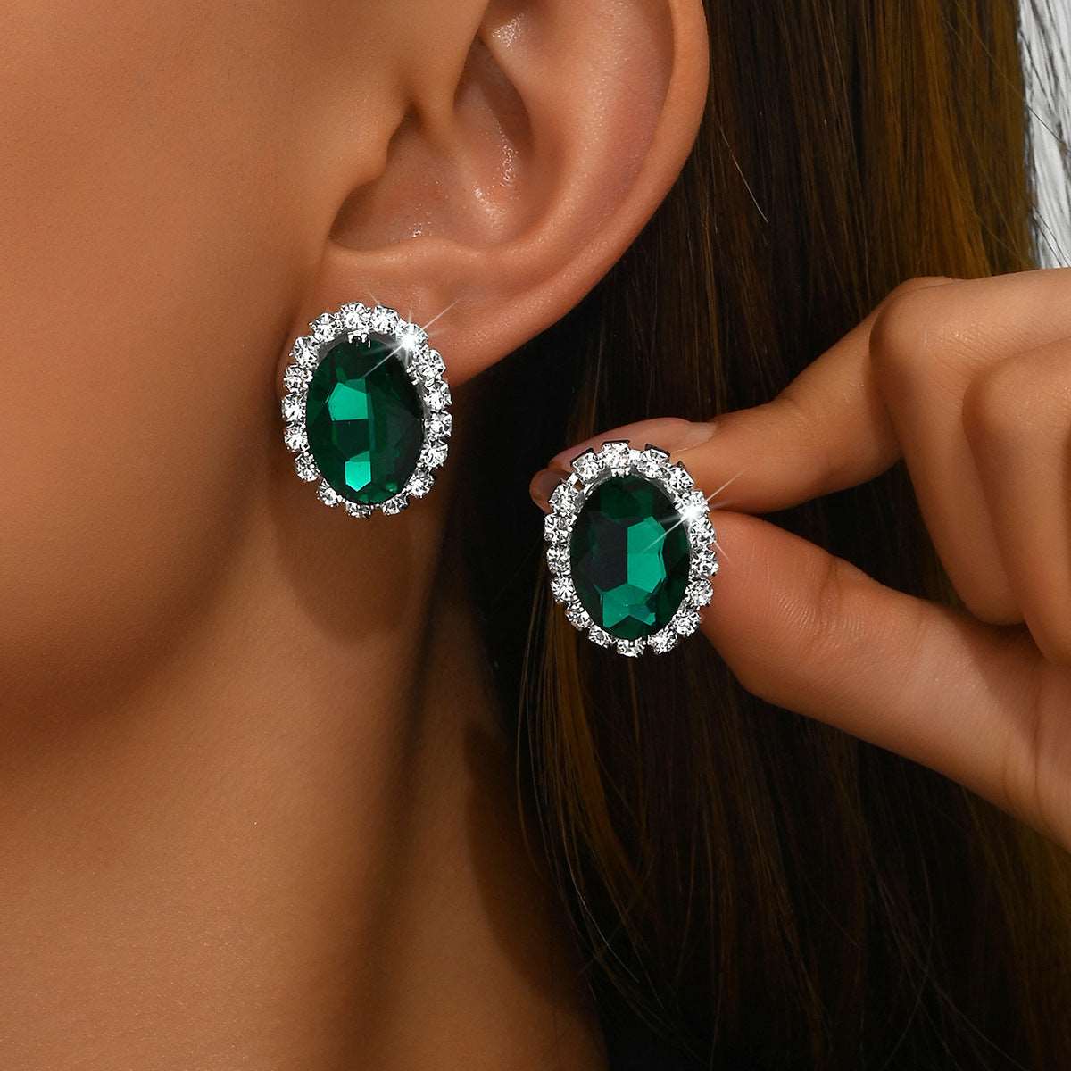 14Ct Green&Blue Sapphire Baguette Cut Stud Earrings