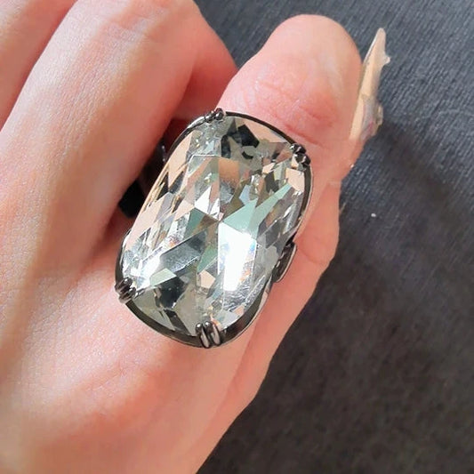 18Ct White Sapphire Cushion Cut Ring