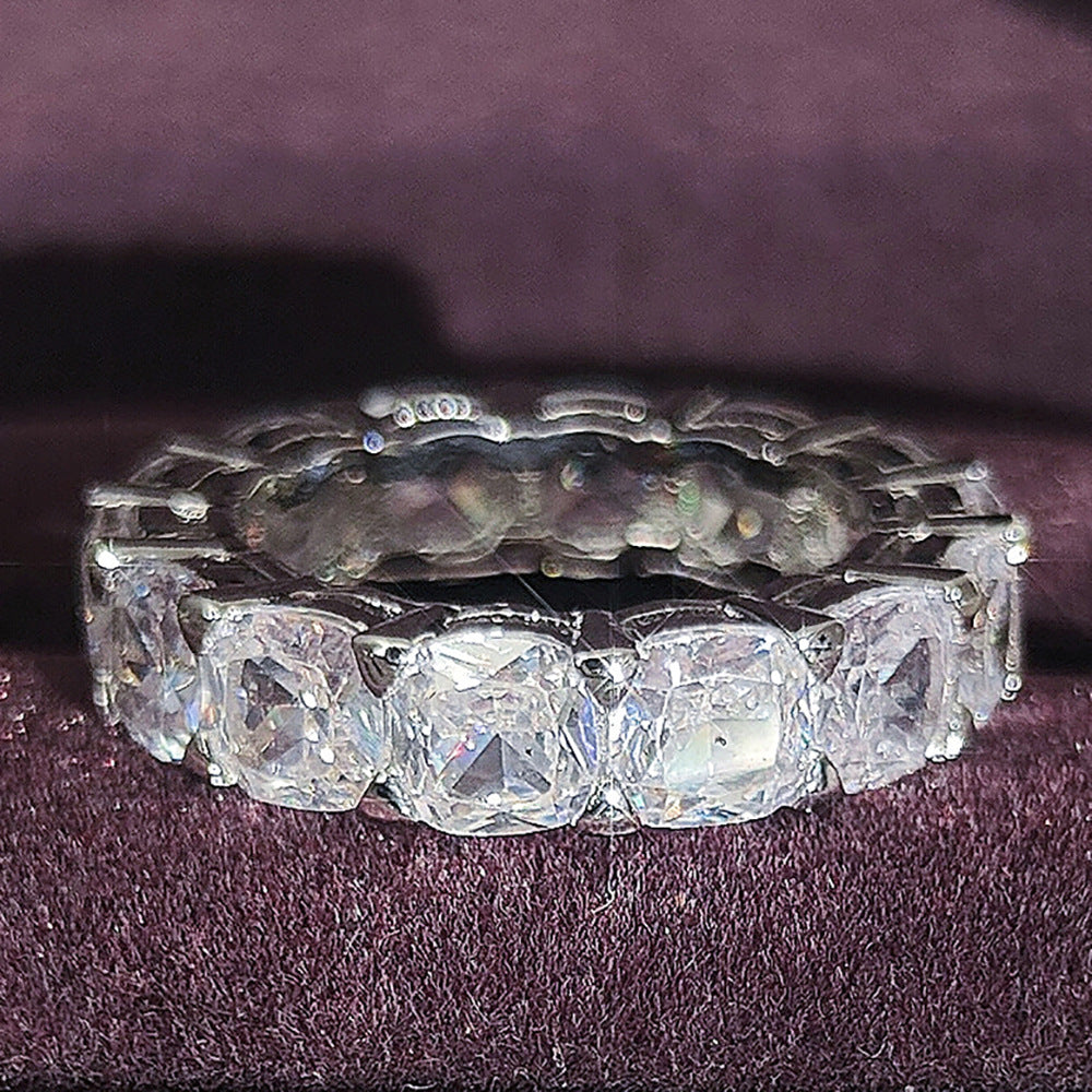 10Ct White Sapphire Cushion Cut Wedding Ring