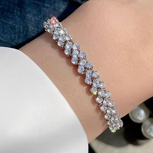 14Ct White Sapphire Round Cut Bracelet