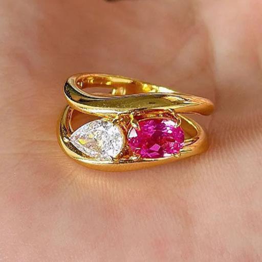 6Ct Pink&White Sapphire Pear Cut  Ring