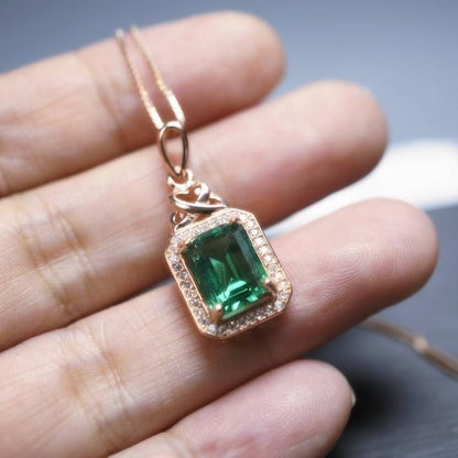 8Ct Green Sapphire Baguette Cut Necklace