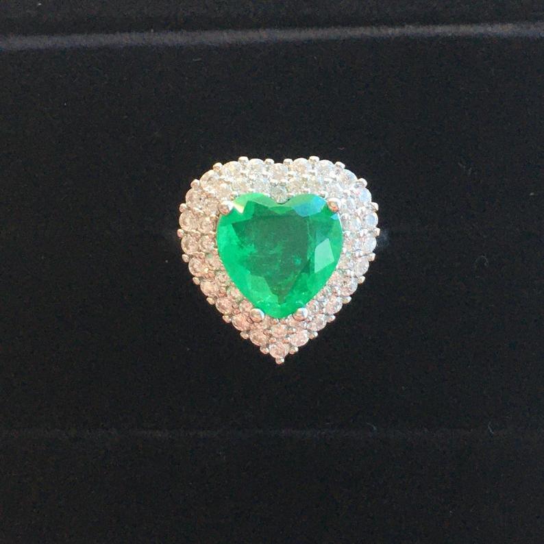 10Ct Green Sapphire Heart Cut Ring