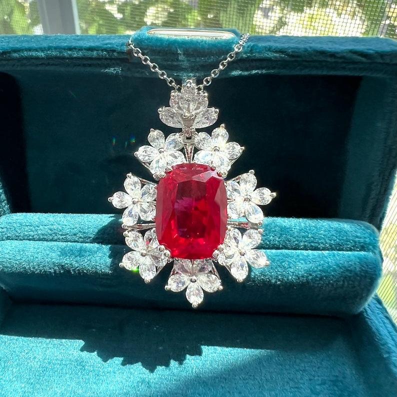 12Ct Red Sapphire Oval Cut Necklace