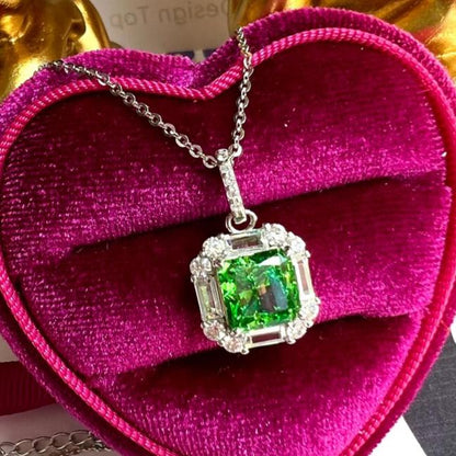 8Ct Green Sapphire Asscher Cut Necklace