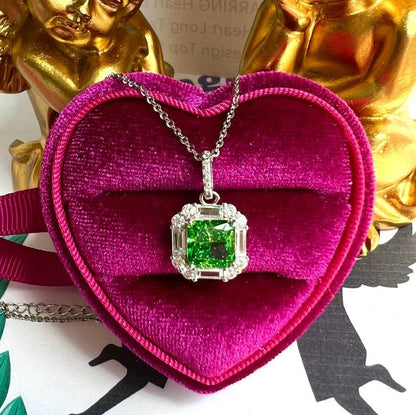 8Ct Green Sapphire Asscher Cut Necklace