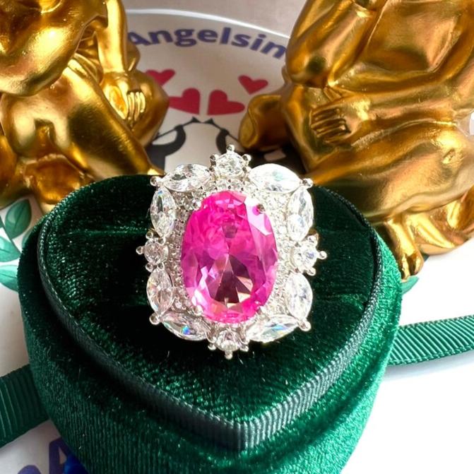 14Ct Pink Sapphire Oval Cut Engaement Ring