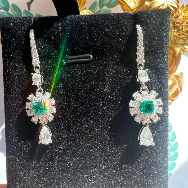 10Ct Green Sapphire Cushion Cut Drop Earrings