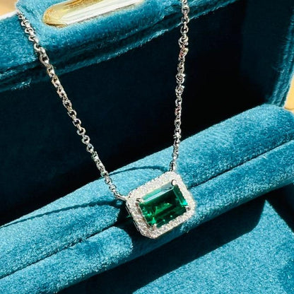 8Ct Green Sapphire Baguette Cut Necklace