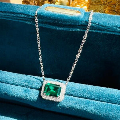 8Ct Green Sapphire Baguette Cut Necklace