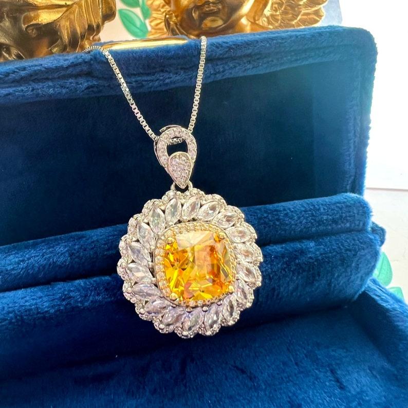 10Ct Yellow Sapphire Cushion Cut Necklace