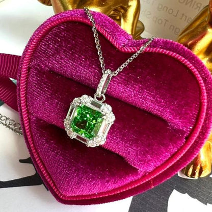 8Ct Green Sapphire Asscher Cut Necklace