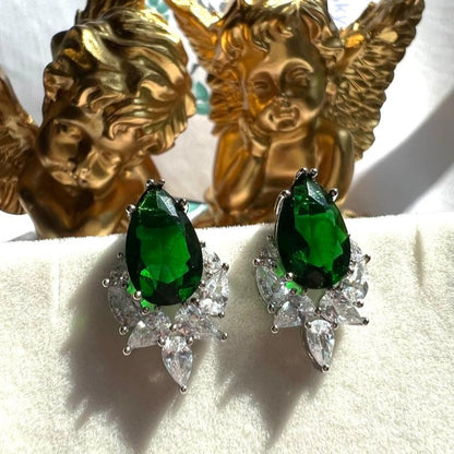 14Ct Green Sapphire Pear Cut Stud Earrings