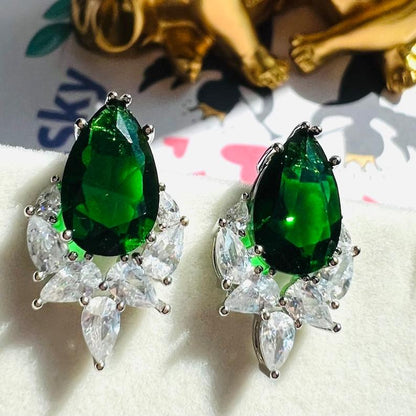 14Ct Green Sapphire Pear Cut Stud Earrings