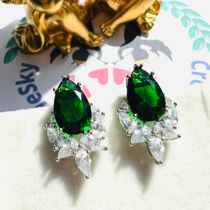 14Ct Green Sapphire Pear Cut Stud Earrings