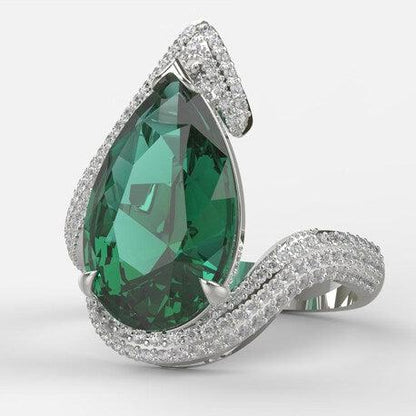 14Ct Green Sapphire Pear Cut Engaement Ring