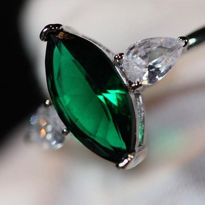 8Ct Green Sapphire Marquise Cut Ring