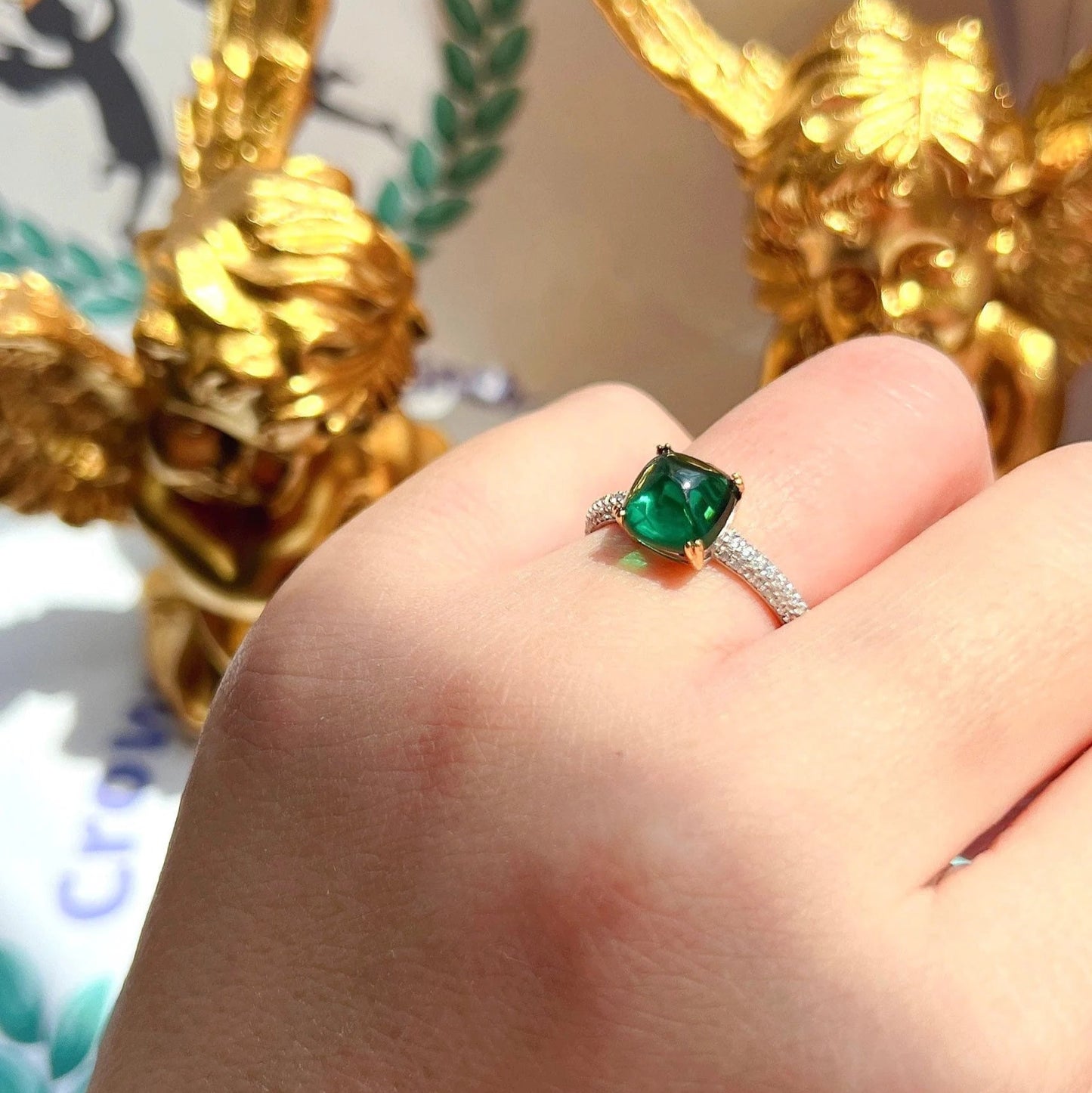 8Ct Green  Sapphire Cushion Cut Ring